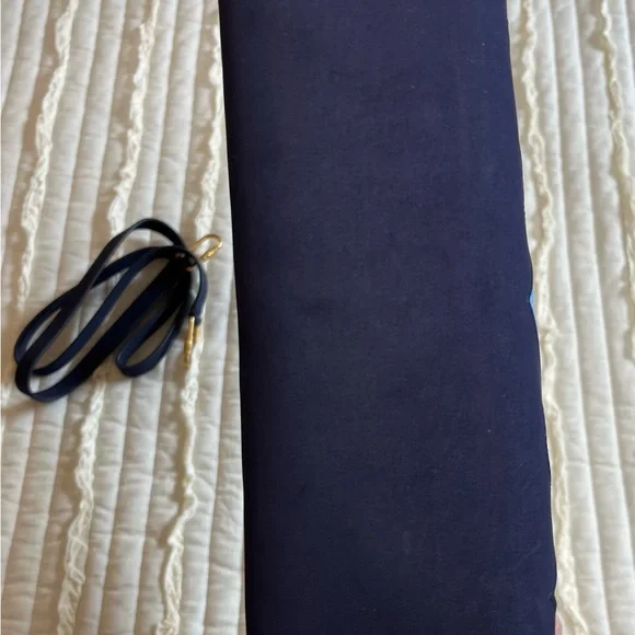 Tory Burch appliqué Bermuda bag-excellent condition - Picture 4 of 8